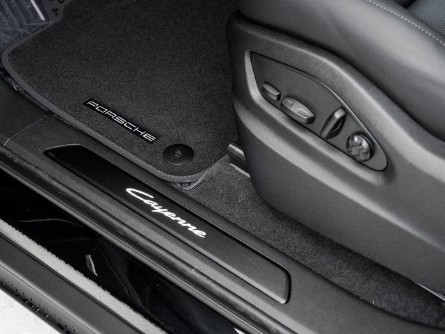 new 2026 Porsche Cayenne car