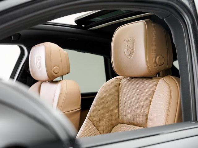 new 2026 Porsche Macan car