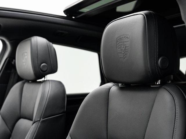 new 2025 Porsche Macan car, priced at $78,025