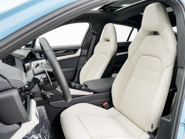 new 2026 Porsche Panamera car