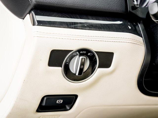 used 2018 Mercedes-Benz SL 550 car, priced at $34,497