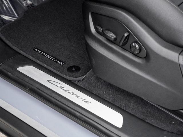 new 2026 Porsche Cayenne car