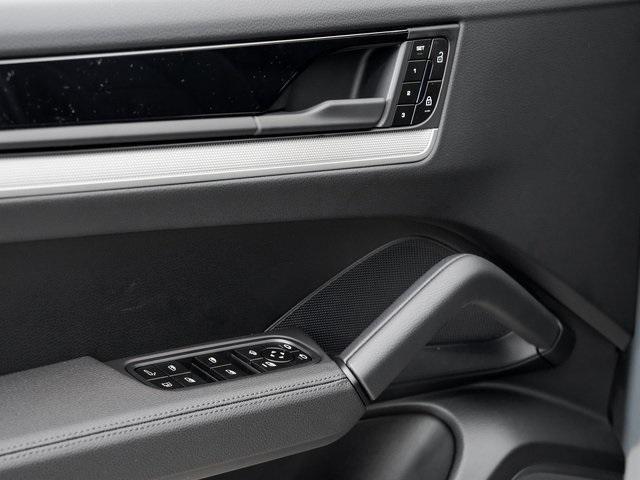 new 2026 Porsche Cayenne car