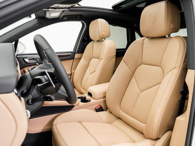 new 2026 Porsche Macan car
