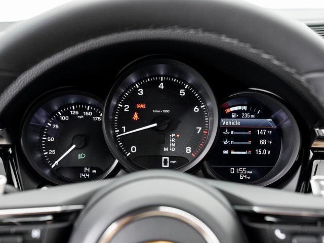 new 2026 Porsche Macan car