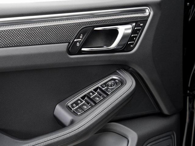 new 2026 Porsche Macan car