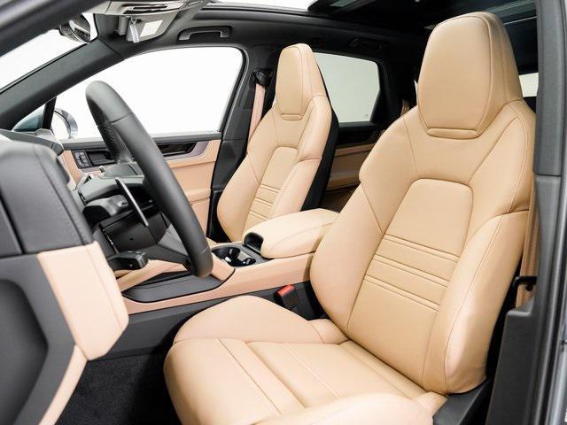 new 2026 Porsche Cayenne car