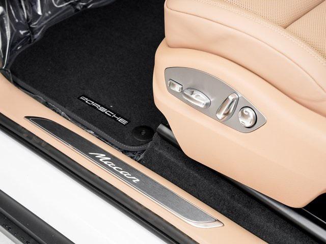 new 2026 Porsche Macan car