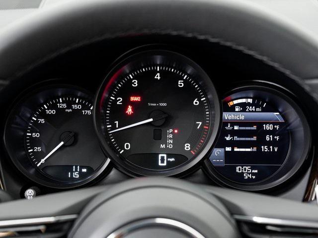 new 2026 Porsche Macan car