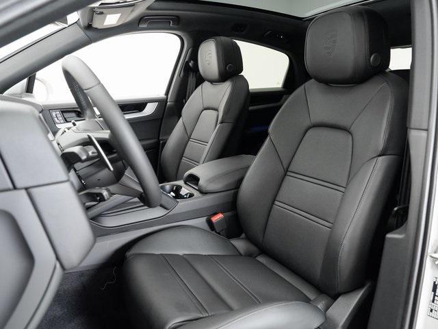 new 2026 Porsche Cayenne car