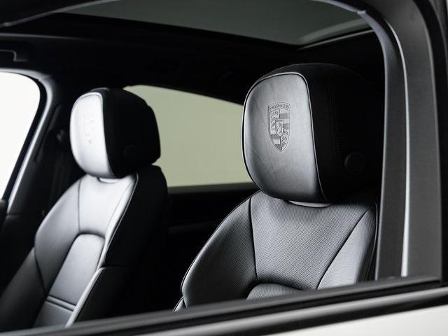 new 2026 Porsche Cayenne car