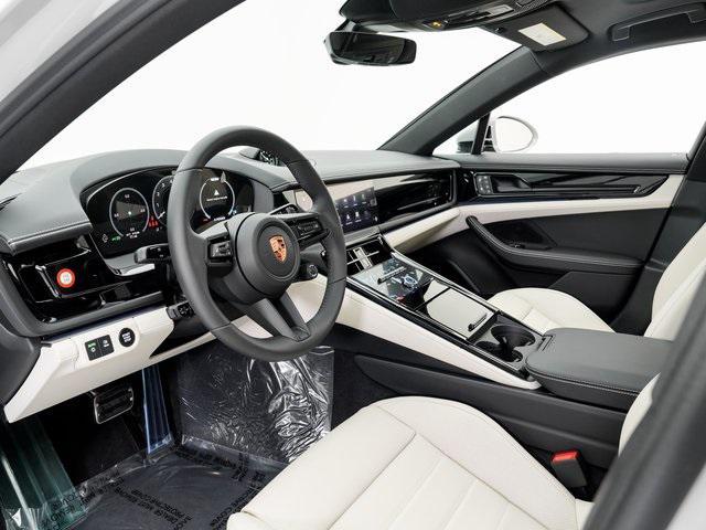 new 2026 Porsche Panamera car
