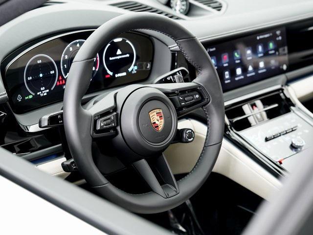 new 2026 Porsche Panamera car