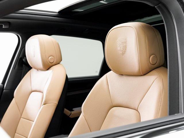 new 2026 Porsche Cayenne car