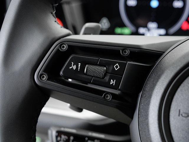 new 2025 Porsche Cayenne car, priced at $100,995