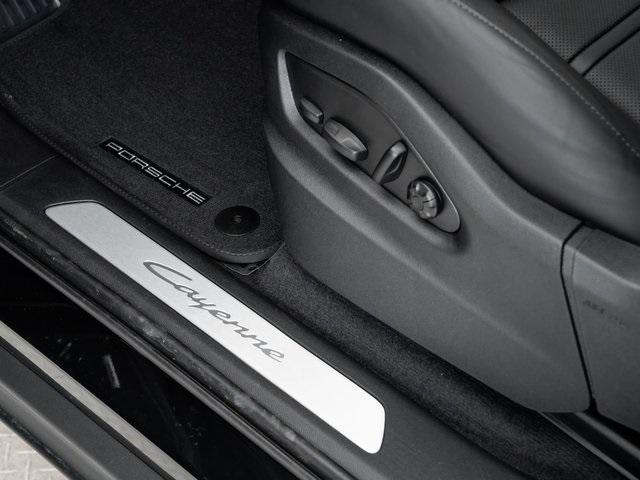 new 2025 Porsche Cayenne car, priced at $100,995