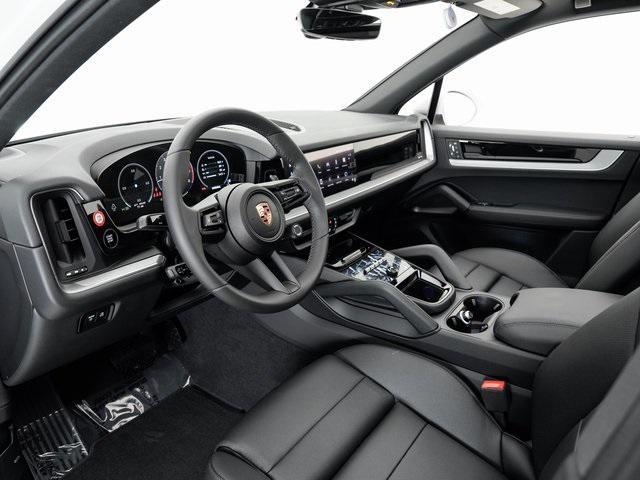 new 2025 Porsche Cayenne car, priced at $106,495