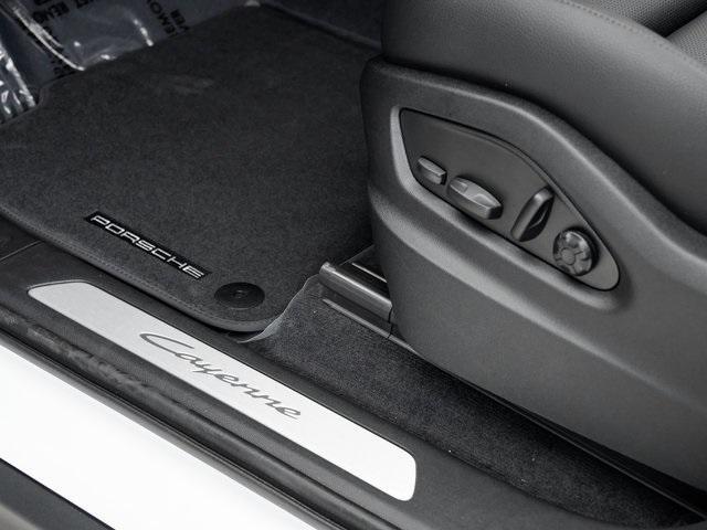 new 2025 Porsche Cayenne car, priced at $106,495