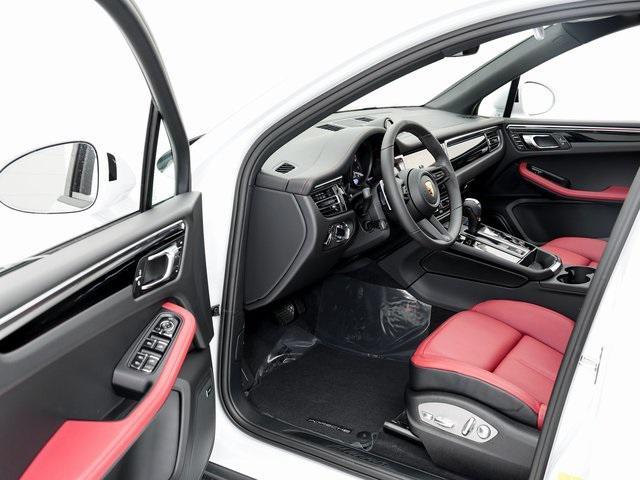 new 2026 Porsche Macan car