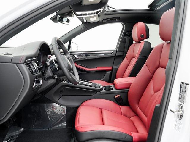 new 2026 Porsche Macan car