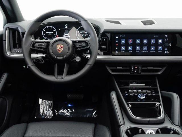 new 2025 Porsche Cayenne car, priced at $107,285