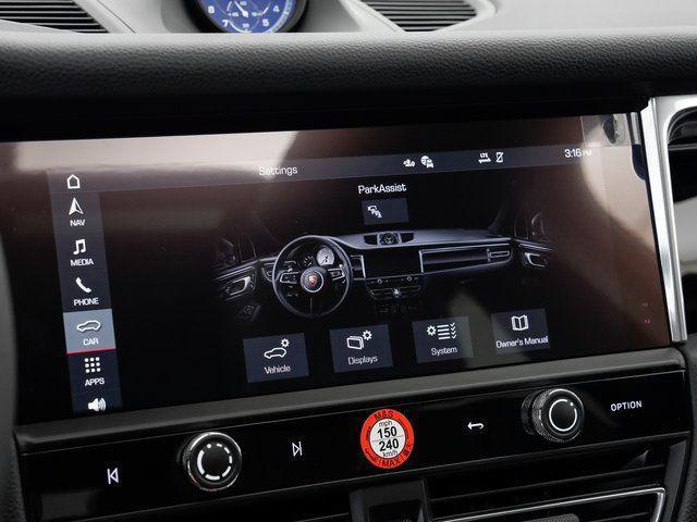 new 2025 Porsche Macan car