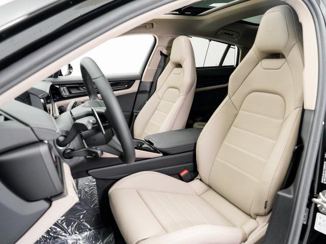 new 2026 Porsche Panamera car