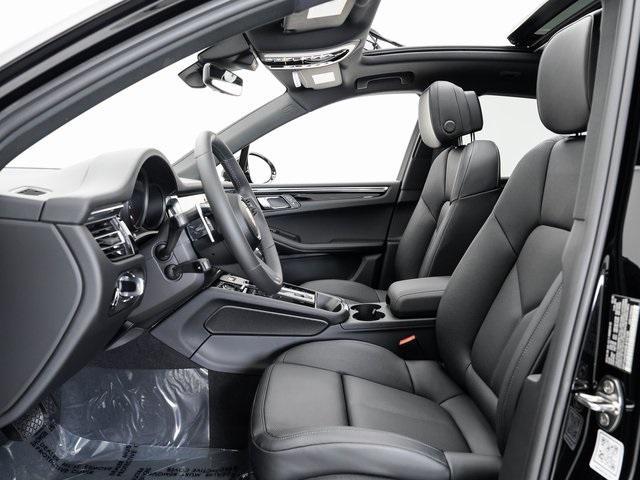 new 2025 Porsche Macan car