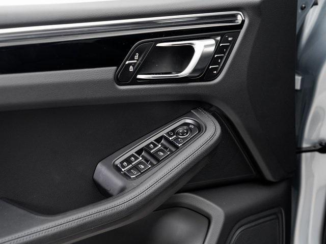 new 2026 Porsche Macan car