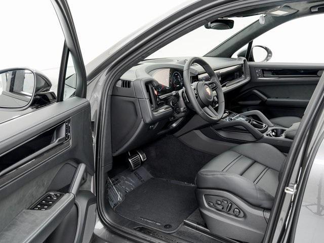 new 2026 Porsche Cayenne car