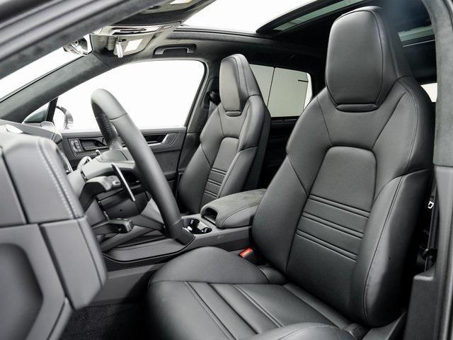 new 2026 Porsche Cayenne car