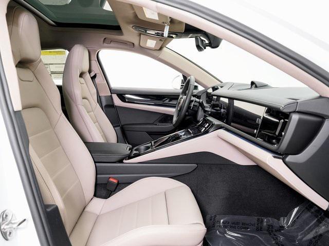 new 2026 Porsche Panamera car