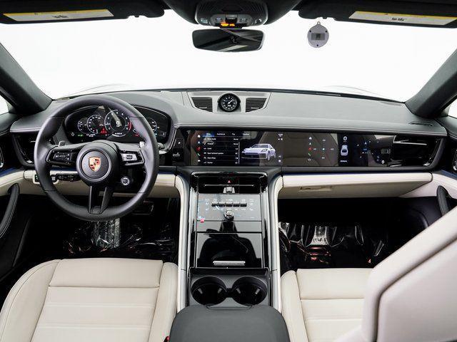 new 2026 Porsche Panamera car