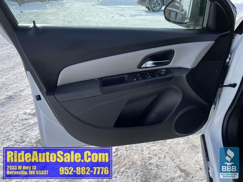 used 2013 Chevrolet Cruze car, priced at $3,995