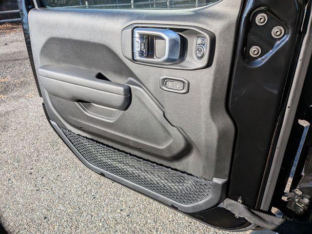 new 2026 Jeep Gladiator car