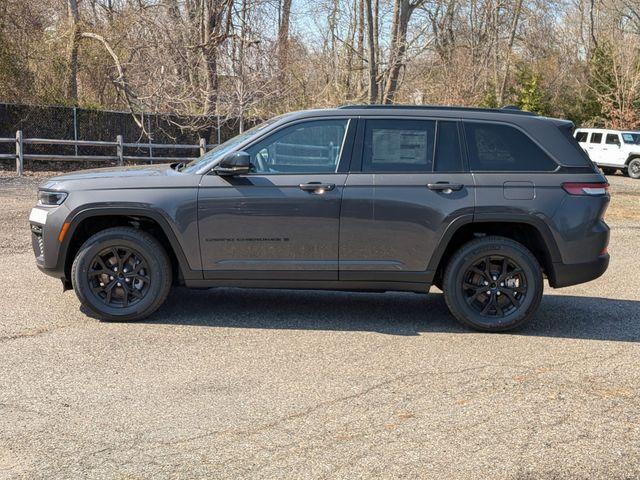 new 2026 Jeep Grand Cherokee car, priced at $47,445