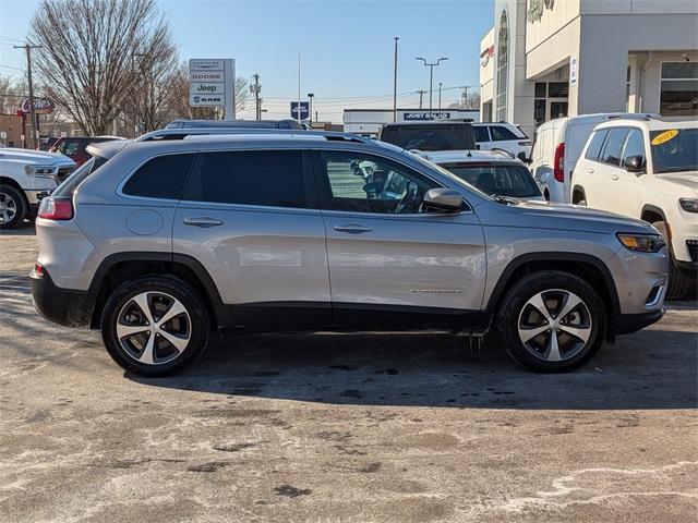 used 2021 Jeep Cherokee car, priced at $25,177