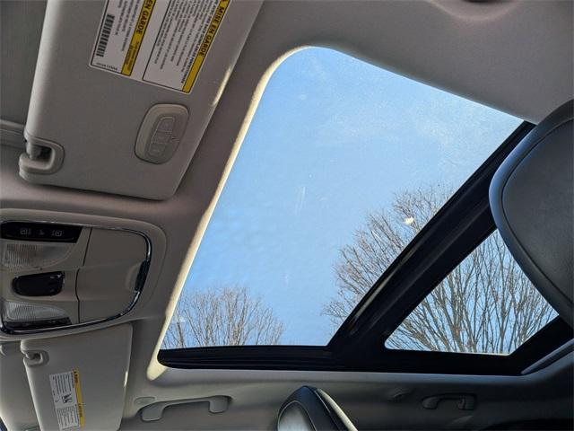 used 2021 Jeep Cherokee car, priced at $25,177