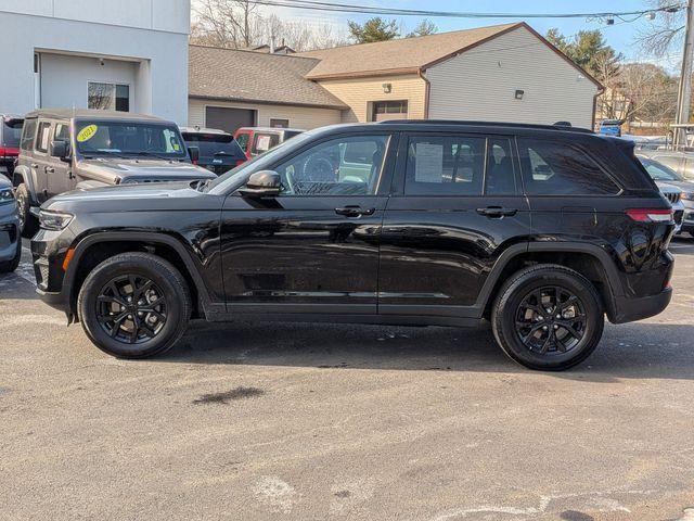 used 2024 Jeep Grand Cherokee car, priced at $32,424