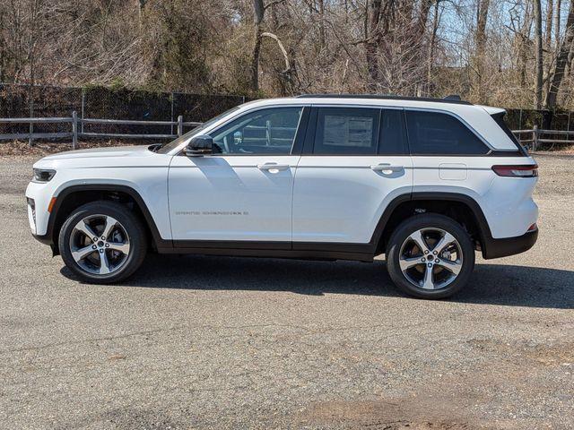 new 2026 Jeep Grand Cherokee car, priced at $47,905