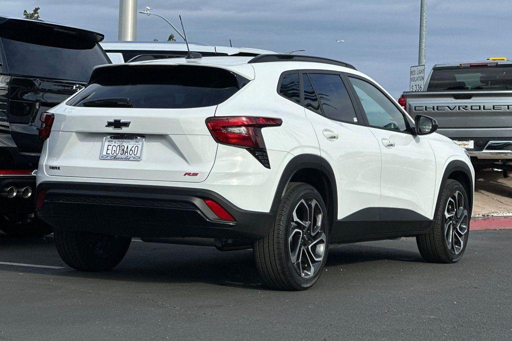 used 2025 Chevrolet Trax car, priced at $22,293