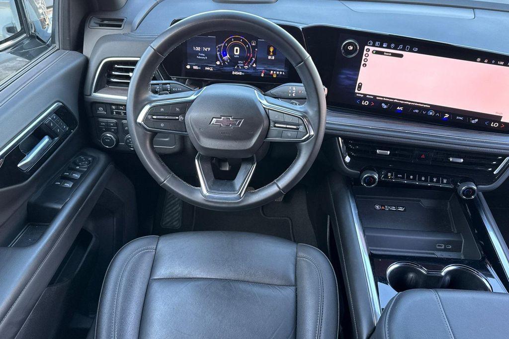 used 2025 Chevrolet Tahoe car, priced at $67,289