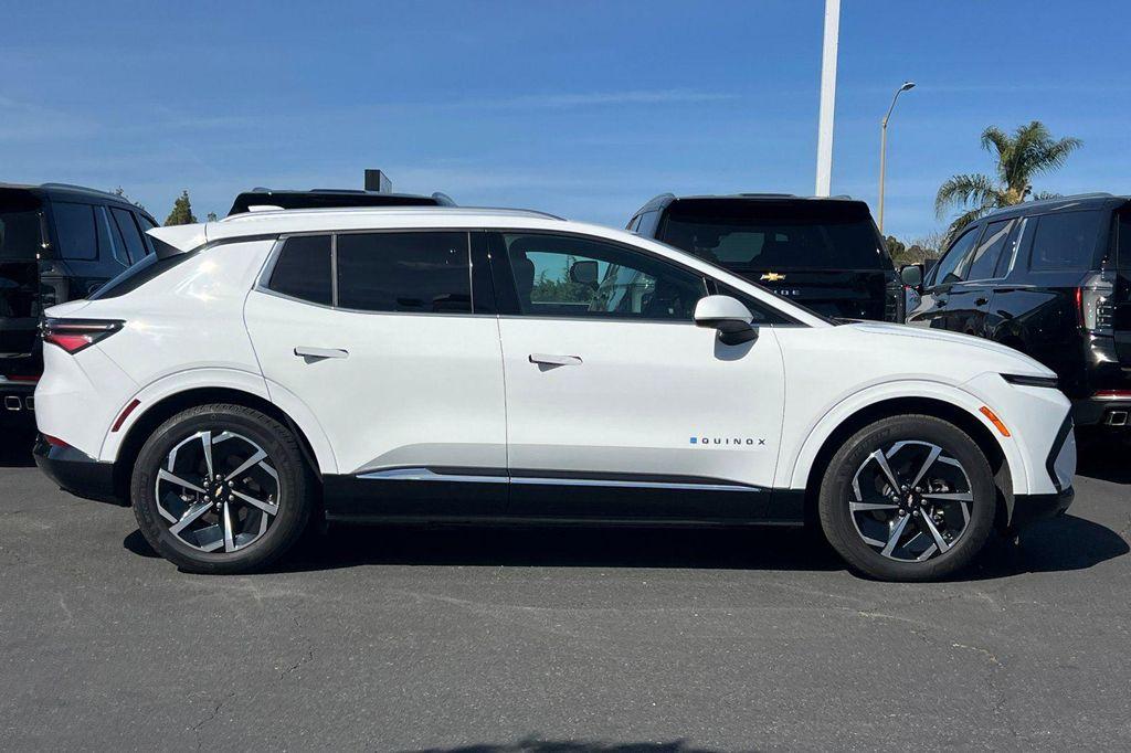 used 2025 Chevrolet Equinox EV car, priced at $22,807