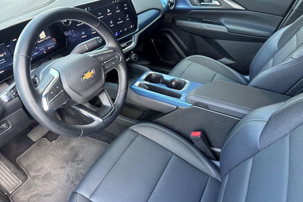 used 2026 Chevrolet Equinox EV car, priced at $42,284