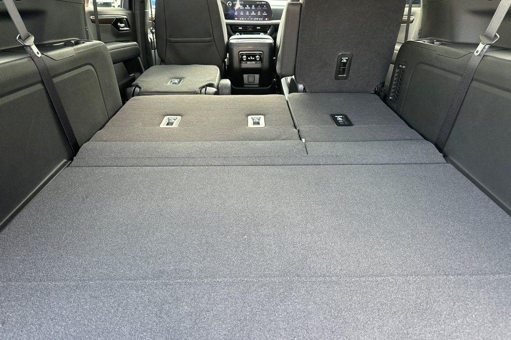 new 2026 Chevrolet Suburban car, priced at $96,877