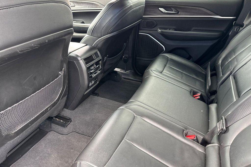 used 2022 Jeep Grand Cherokee car, priced at $27,981