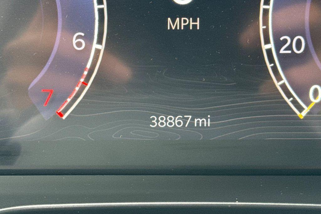 used 2022 Jeep Grand Cherokee car, priced at $27,981