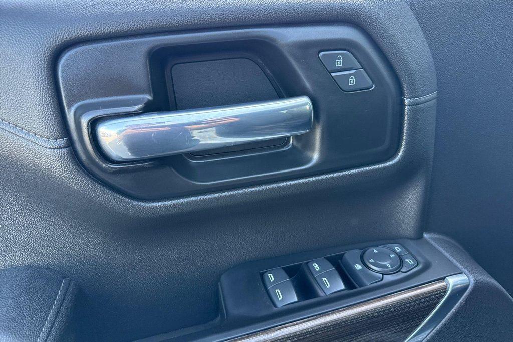 used 2022 Chevrolet Silverado 1500 car, priced at $31,792