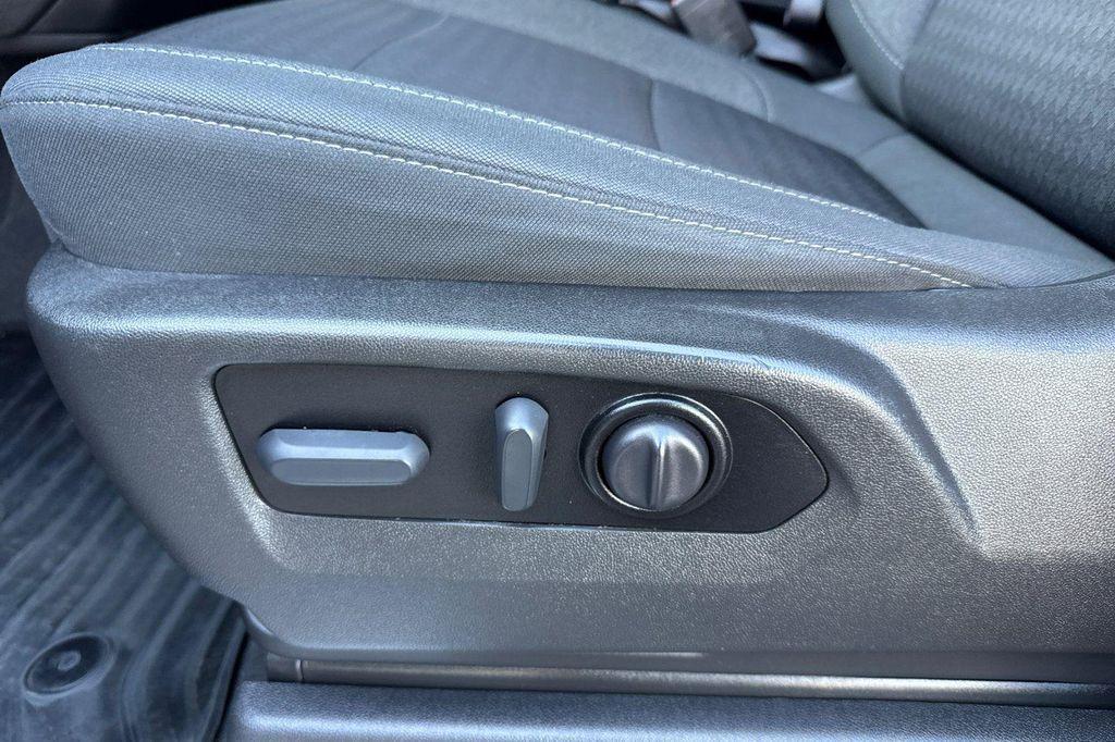 used 2022 Chevrolet Silverado 1500 car, priced at $31,792