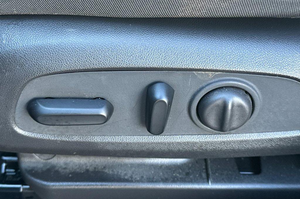 used 2023 Chevrolet TrailBlazer car, priced at $18,988